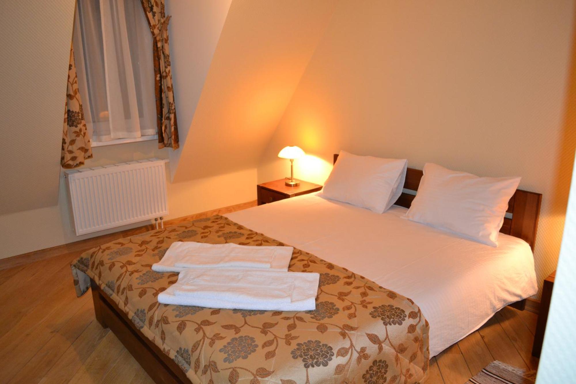 Zolota Forel Hotel Korostov Quarto foto