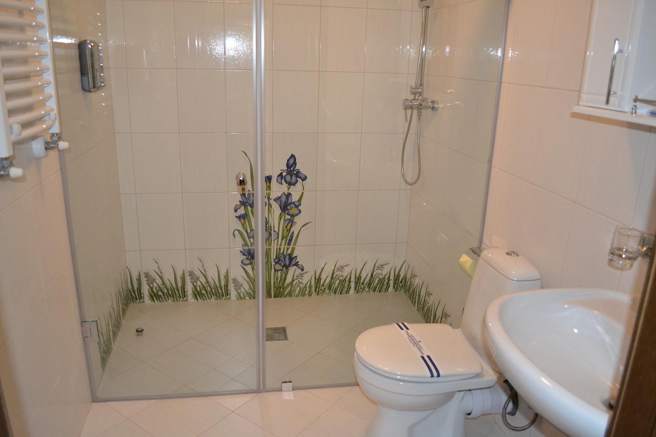 Zolota Forel Hotel Korostov Quarto foto