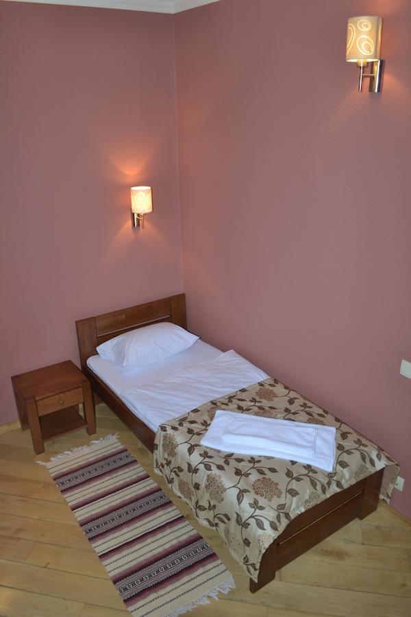 Zolota Forel Hotel Korostov Quarto foto